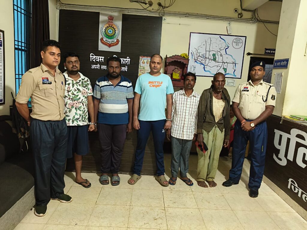 धोखाधड़ी पर सरकंडा पुलिस का बड़ा एक्शन: फर्जी दस्तावेज़ों से ज़मीन की बिक्री, 5 आरोपी गिरफ़्तार