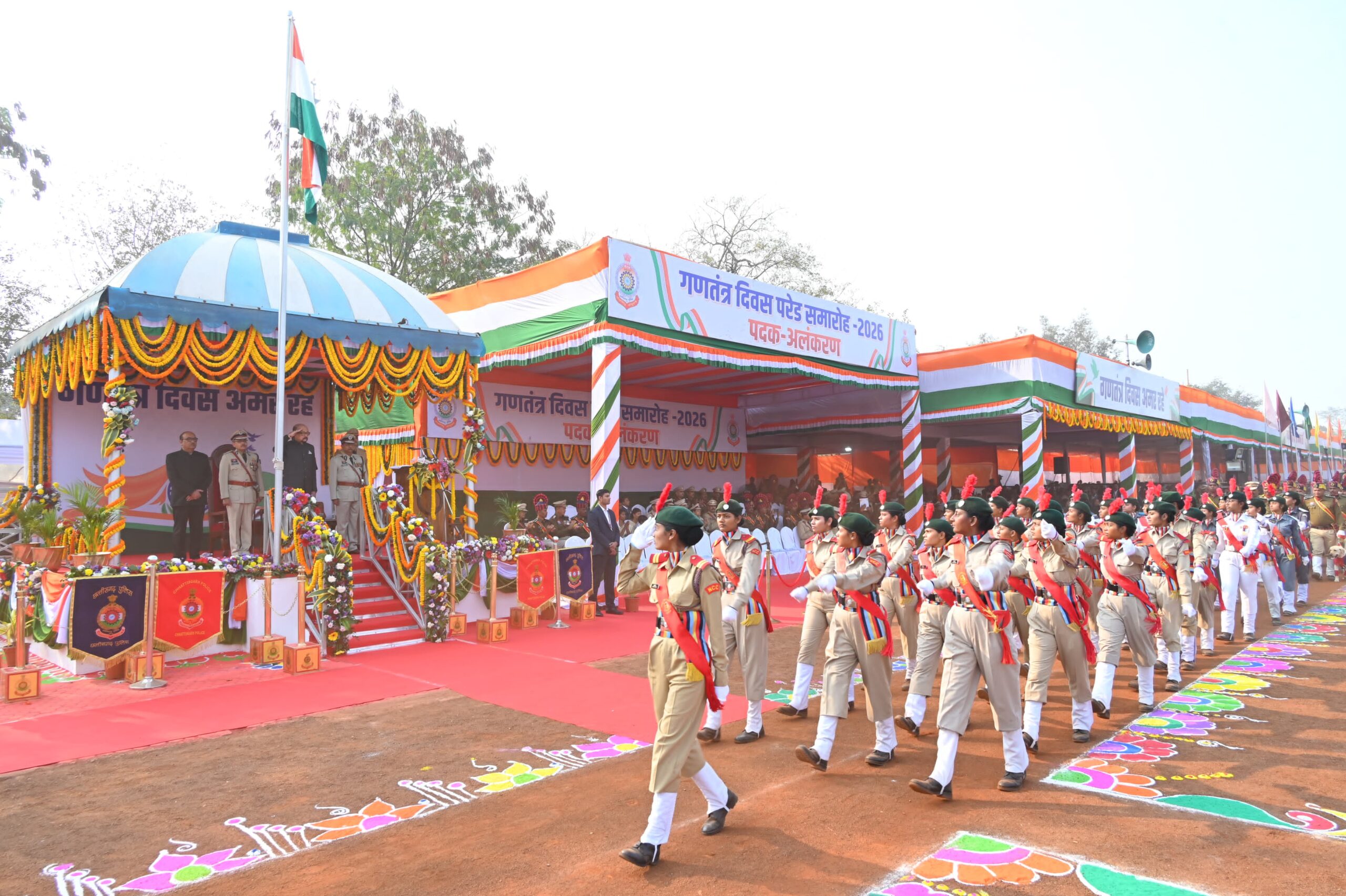 🇮🇳 राजधानी में हर्षोल्लास के साथ मनाया गया 77वां गणतंत्र दिवस